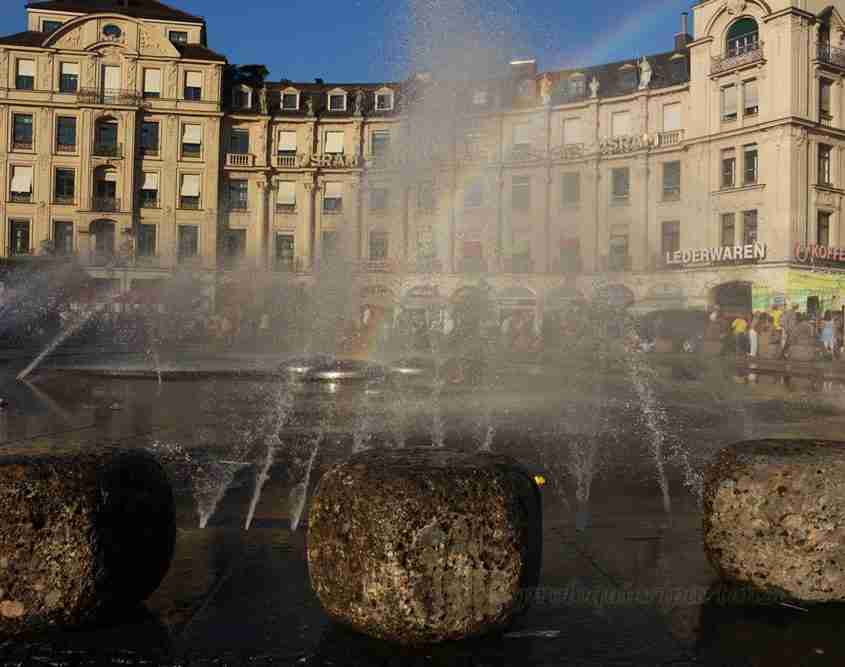 Monaco cosa vedere in tre giorni Karlplatz